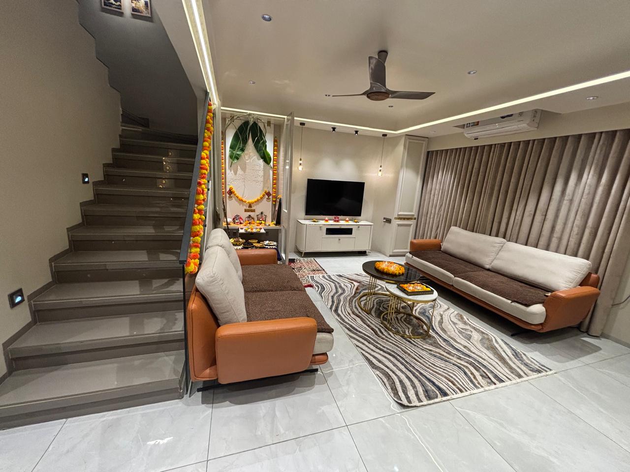 shiva bungalow