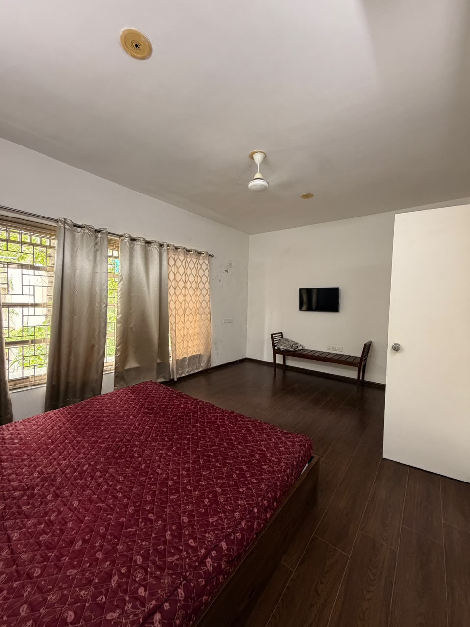 Floris bunglow Sky City